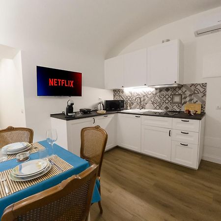 サヴォーナCentro-5Stelle 10 Minuti Dal Mare A Piediアパートメント エクステリア 写真
